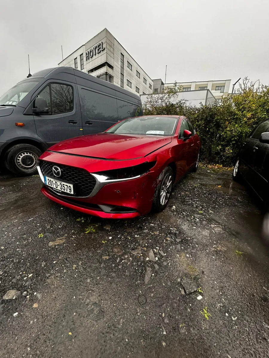 2020 Mazda 3 1.8D 4DR  Diesel/Manual - Image 2