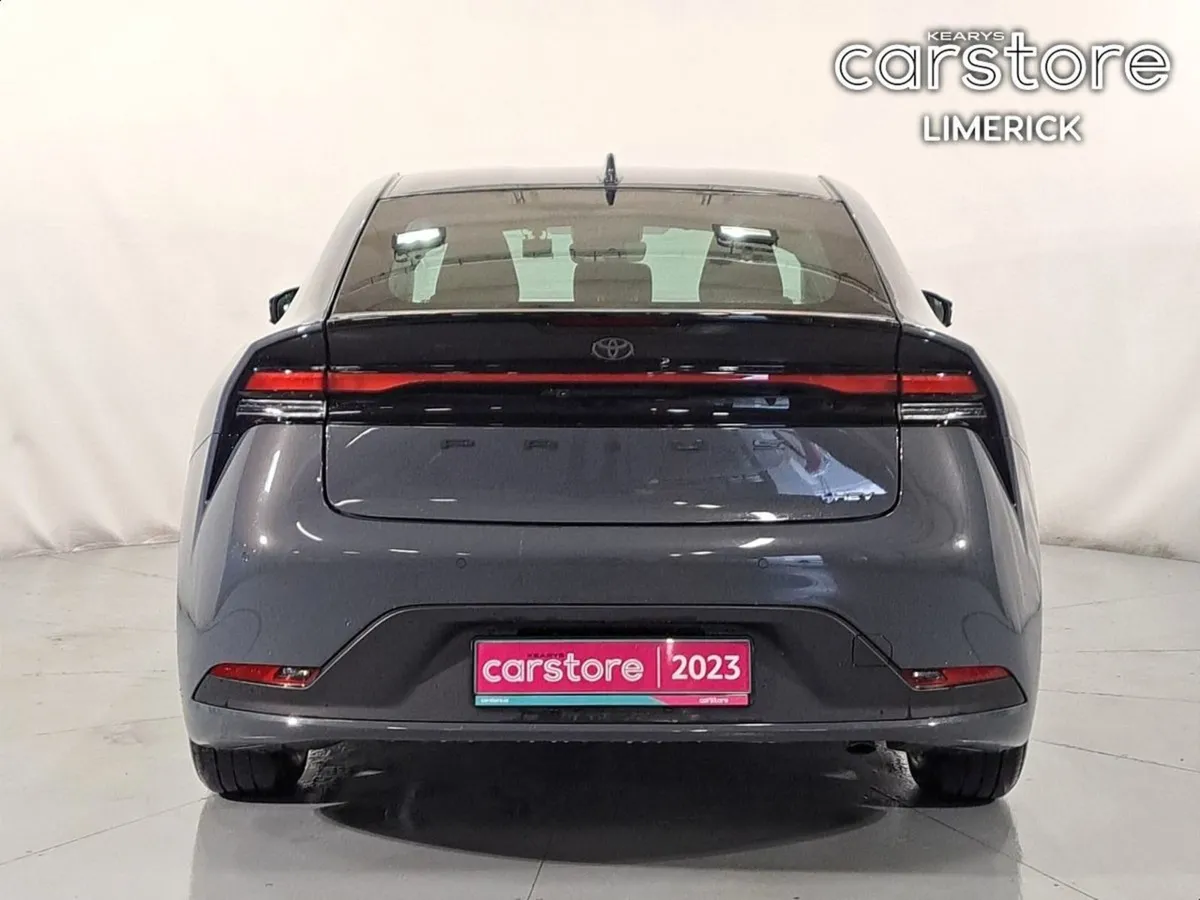 Toyota Prius 1.8 Litre Petrol Hybrid - Image 4