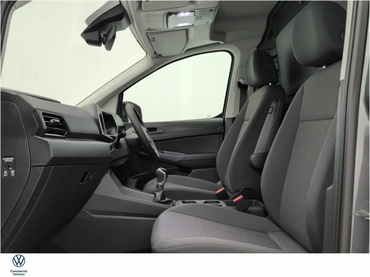 Volkswagen Caddy VAN CARGO EDITION TDI 102HP - Image 4