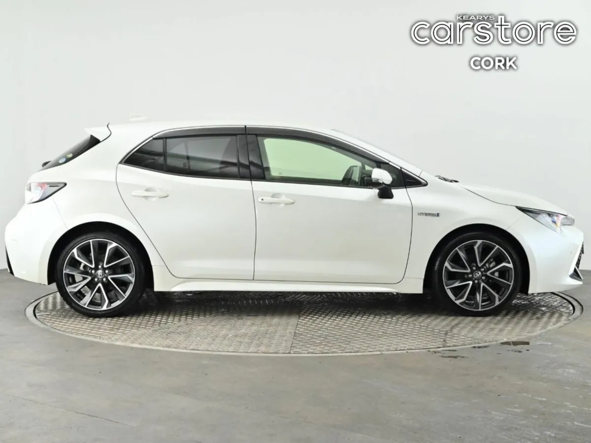 Toyota Corolla 1.8 Hybrid Auto - Image 3