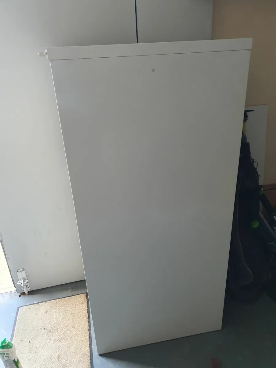 Filing cabinet - Image 3