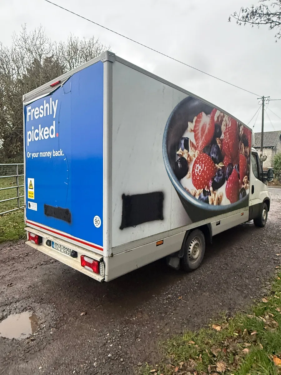 Iveco Daily 2017 Automatic - Image 3