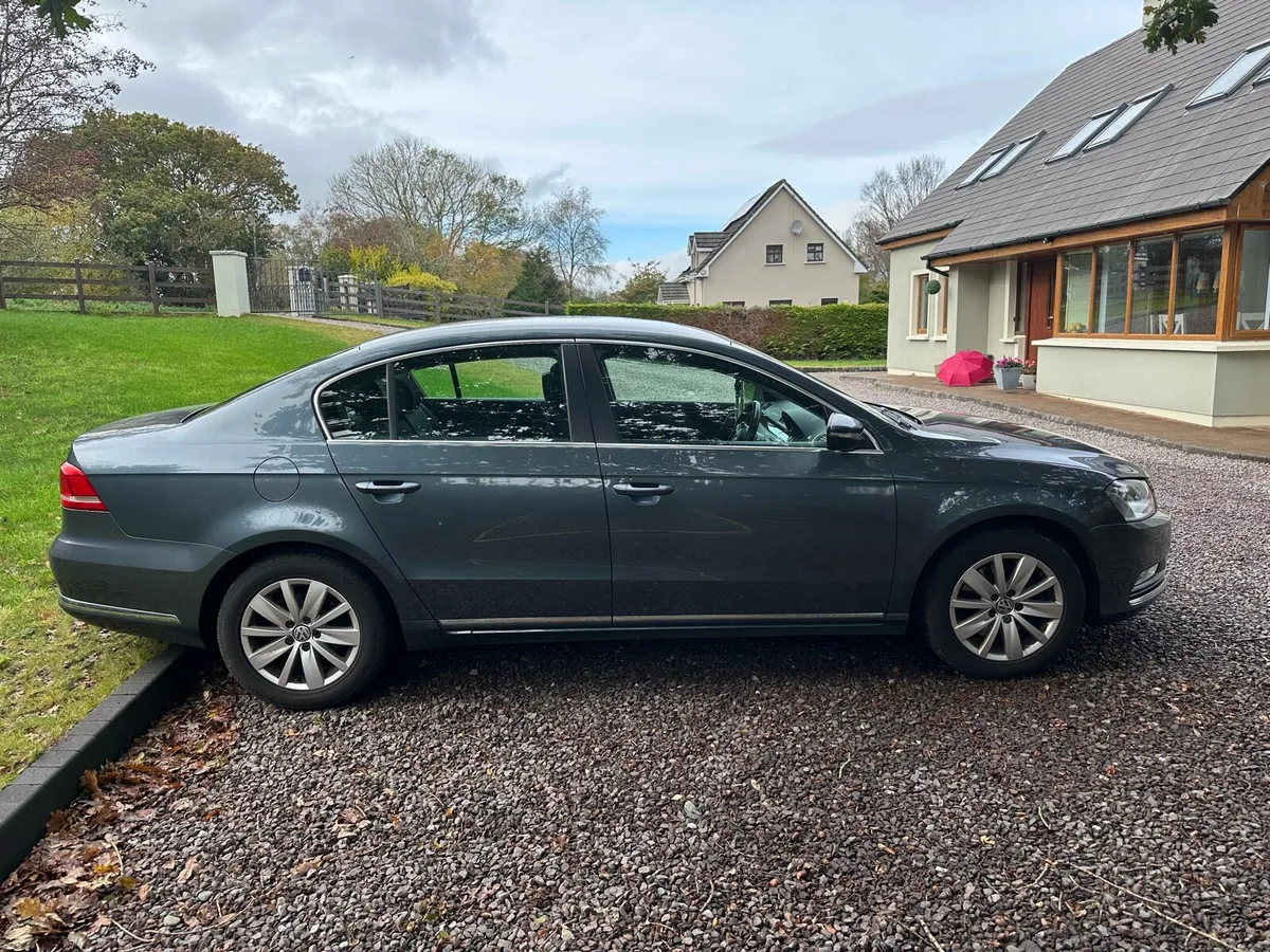 Volkswagen Passat 2013 1.6L Diesel - Image 3