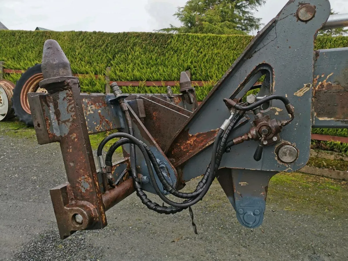 Matbro 200 telescopic loader - Image 4