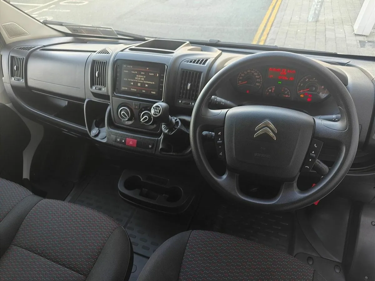 Citroen Relay RELAY 33 L3H2 BLUEHDI 140 From €101 - Image 4