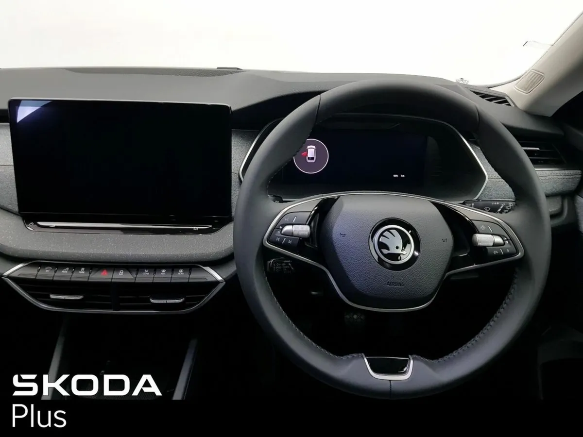 Skoda Octavia COMBI SELECTION BOX 2.0TDI 115HP - Image 3