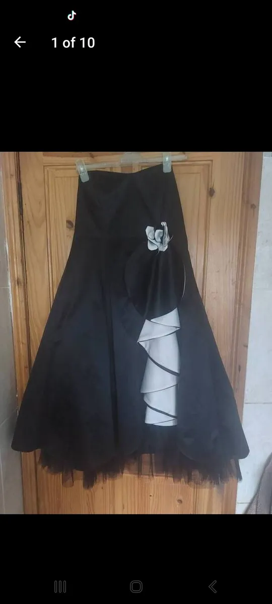 Debut corsage dress with tulle (free post) - Image 1