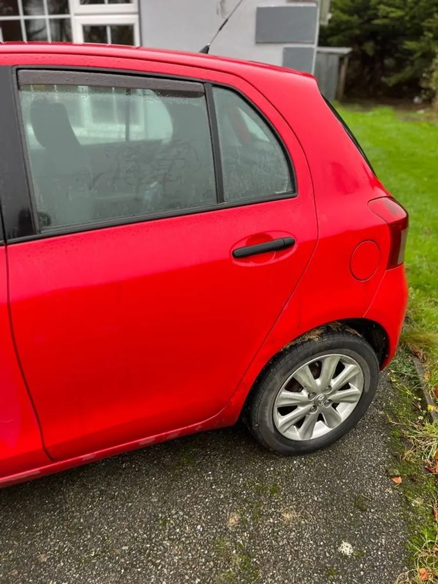 2007 Toyota Yaris - Image 4