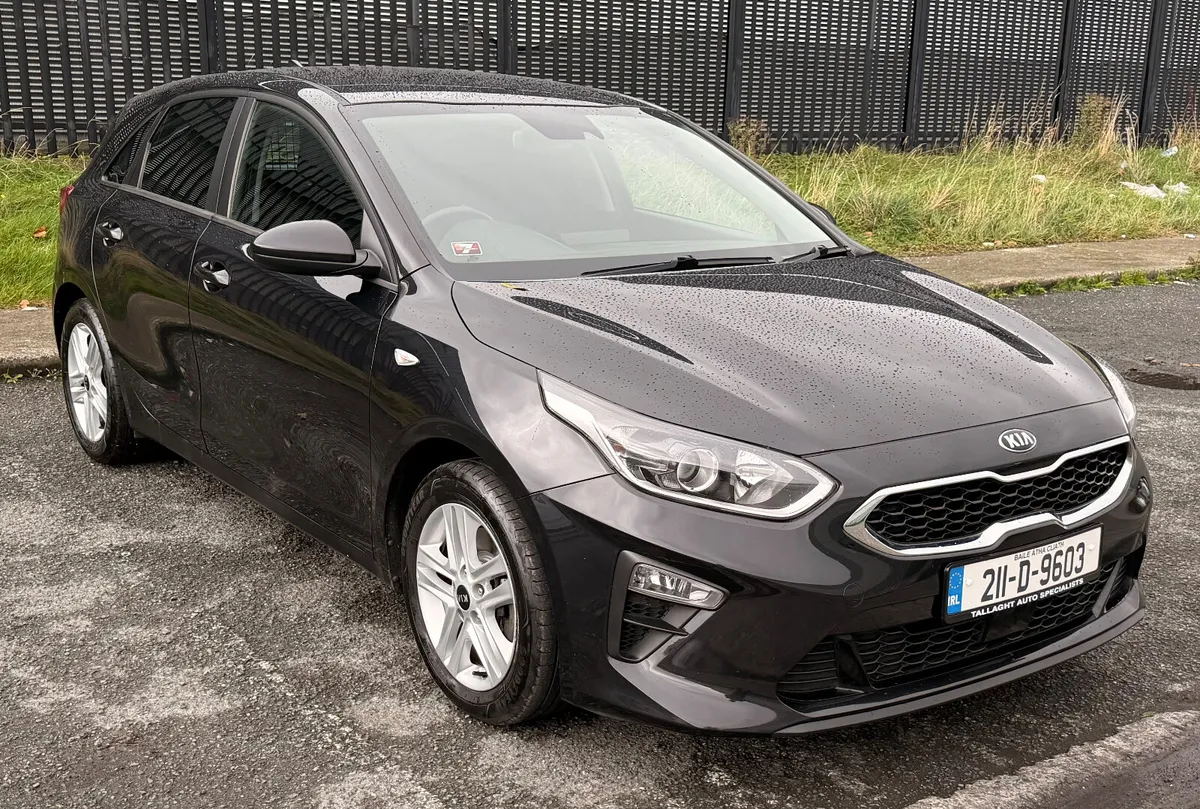 2021 Kia Ceed Commercial - Image 1