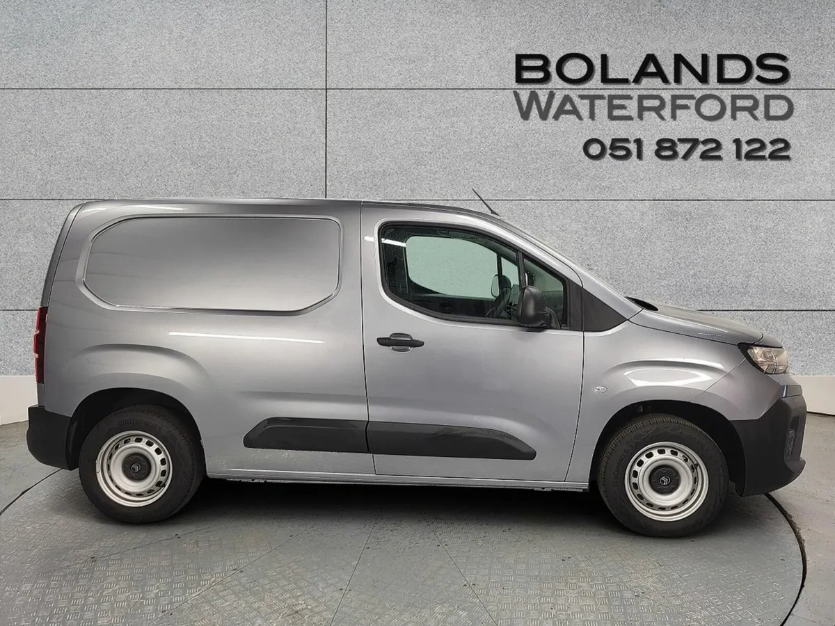 Citroen Berlingo LX Plus From €89 Per Week - Image 4