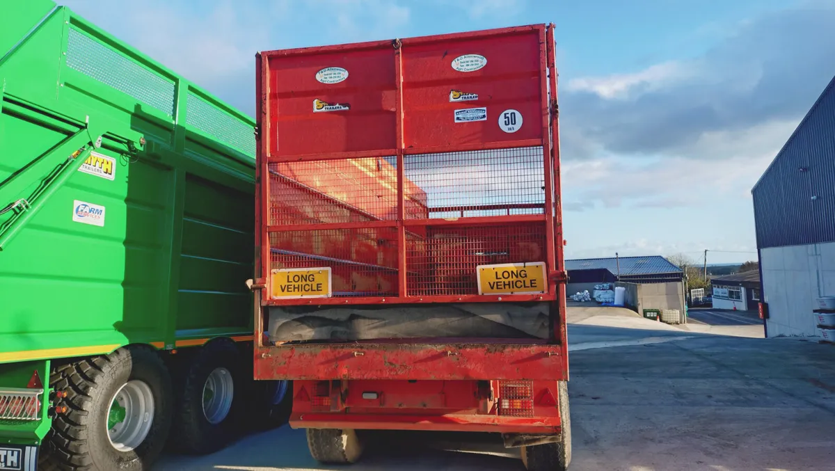 Smyth  Grain &  Silage Trailer - Image 3