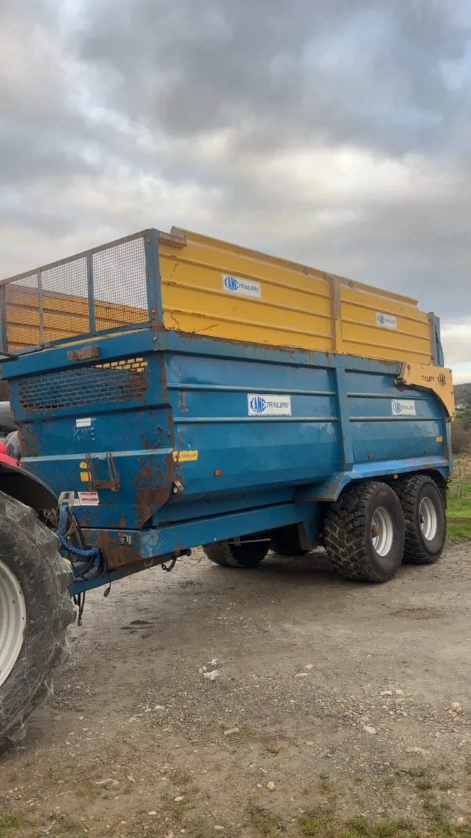 Kane 16 ton silage trailer - Image 2