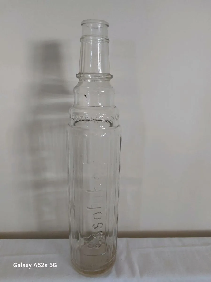 Vintage Essolube Quart Bottle - Image 1