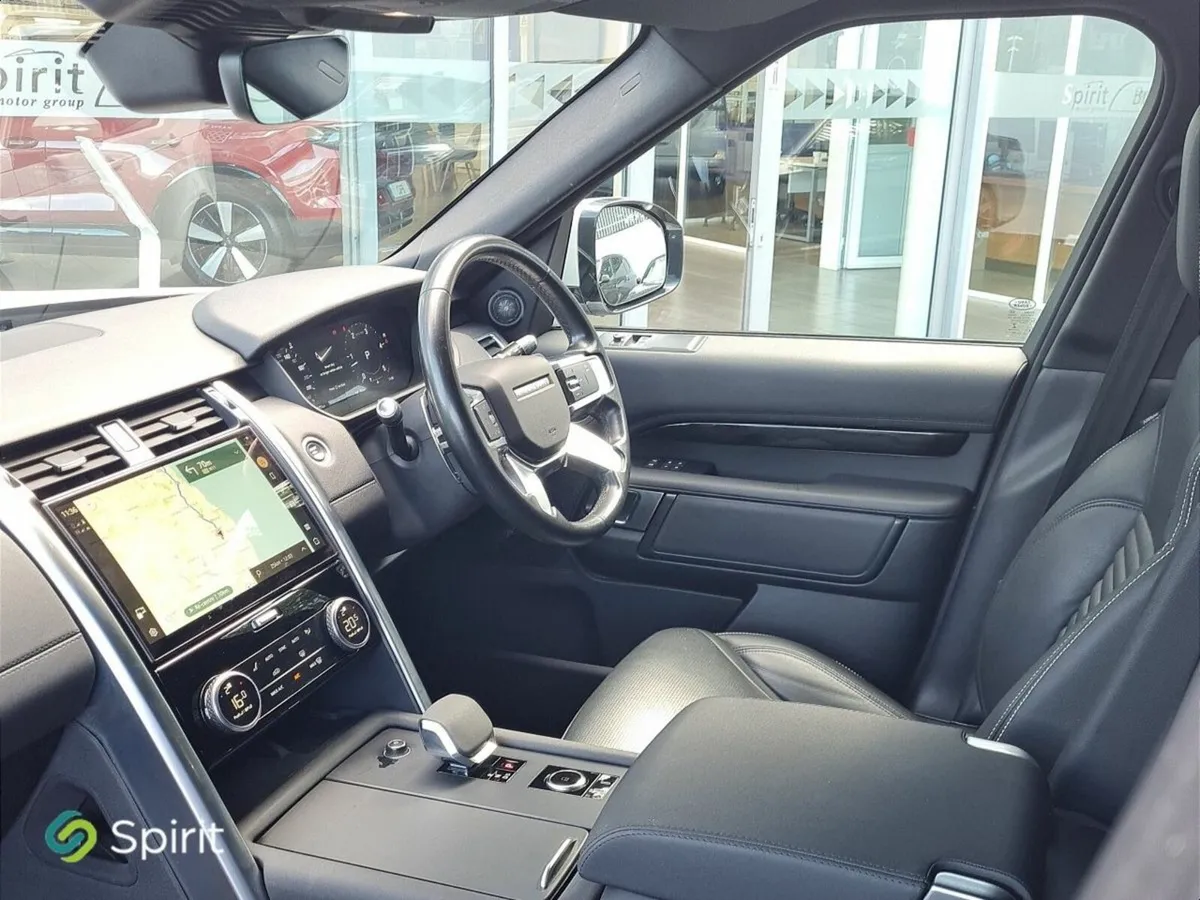 Land Rover Discovery D300  SE CAMPAIGN 3.0 - Image 3