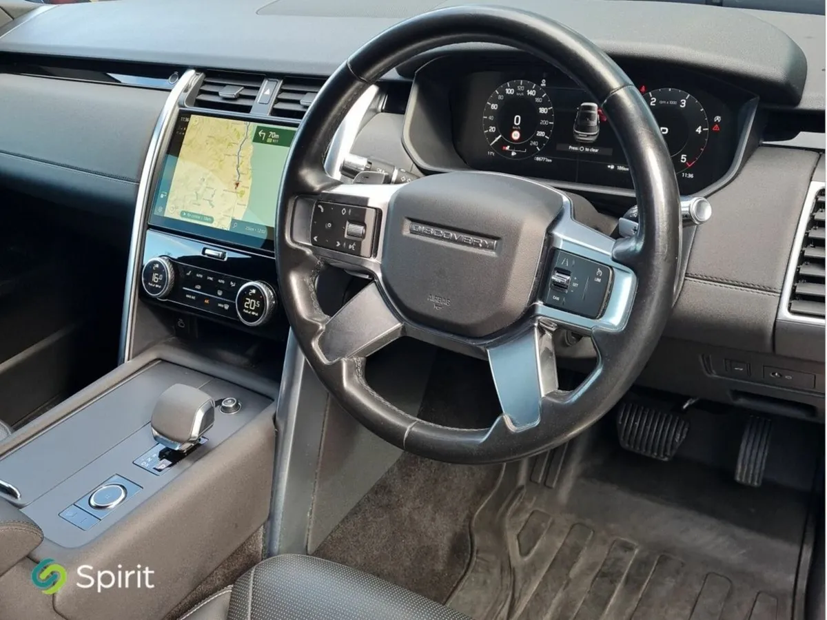 Land Rover Discovery D300  SE CAMPAIGN 3.0 - Image 4