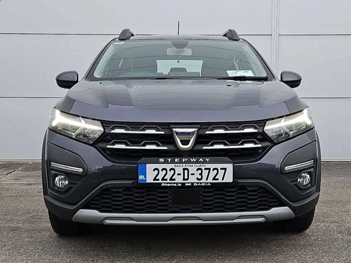 Dacia Sandero Stepway TCe 90 Stepway Comfort - Image 3