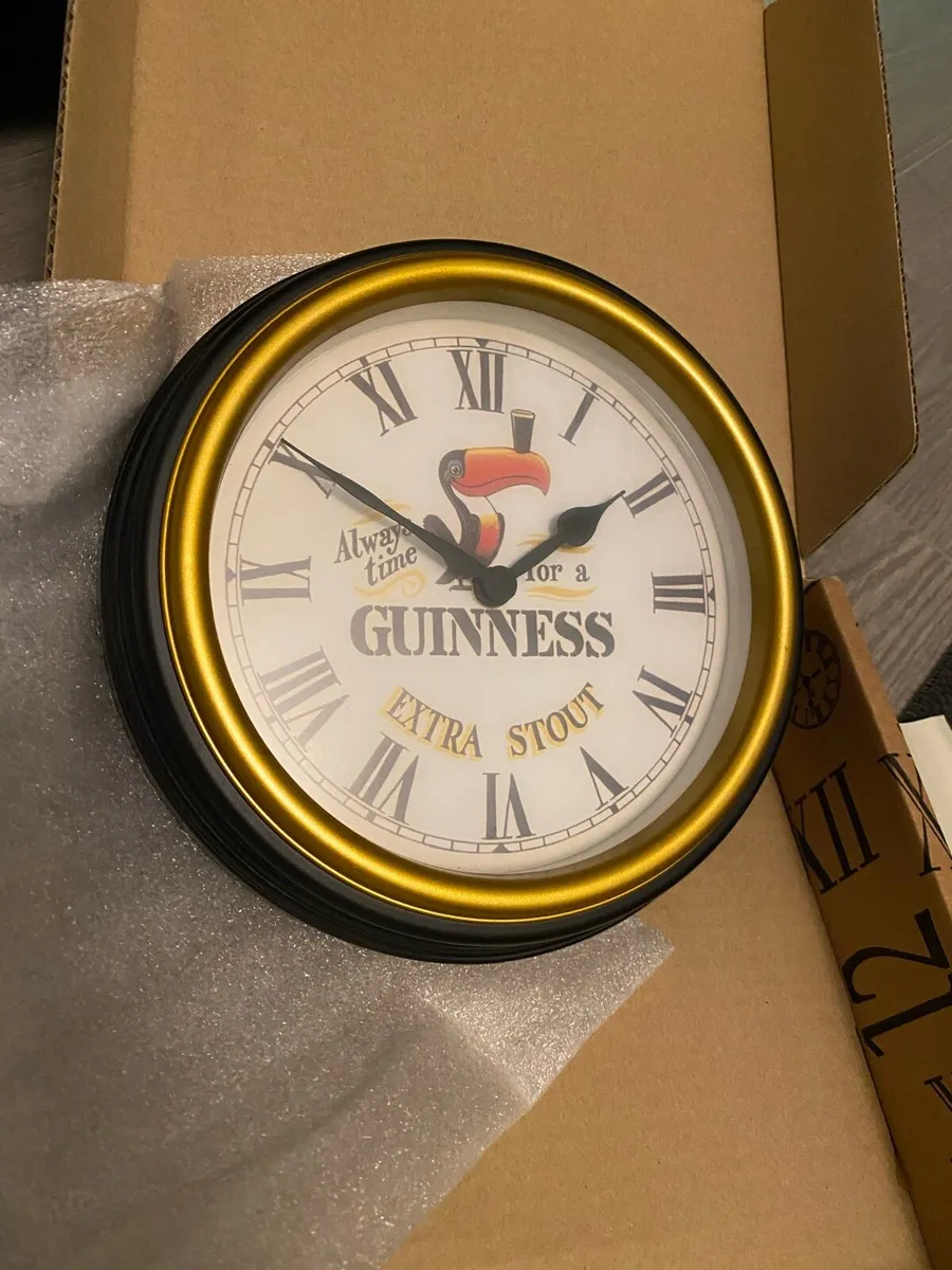 Brand new clock - Image 1