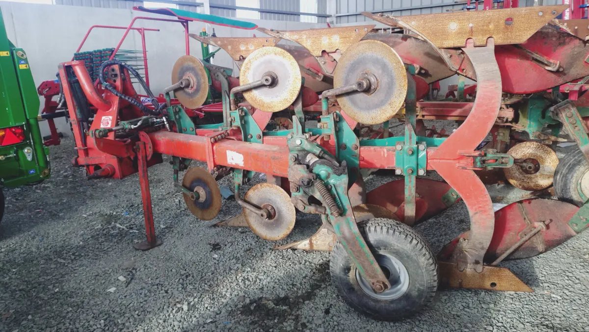 Selection of Ploughs - Image 2