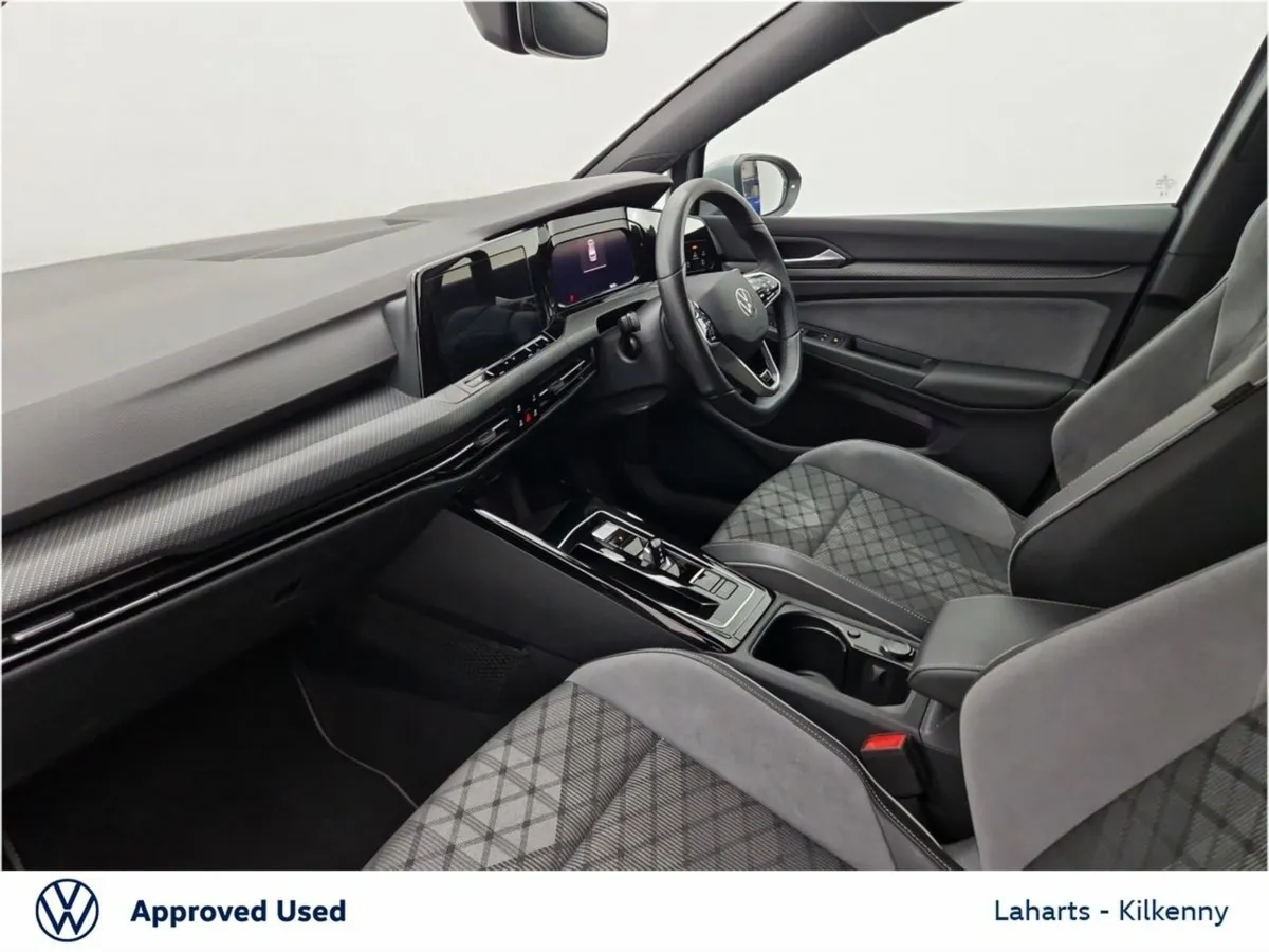 Volkswagen Golf R-LINE 2.0TDI 5DR 150HP DSG - Image 4
