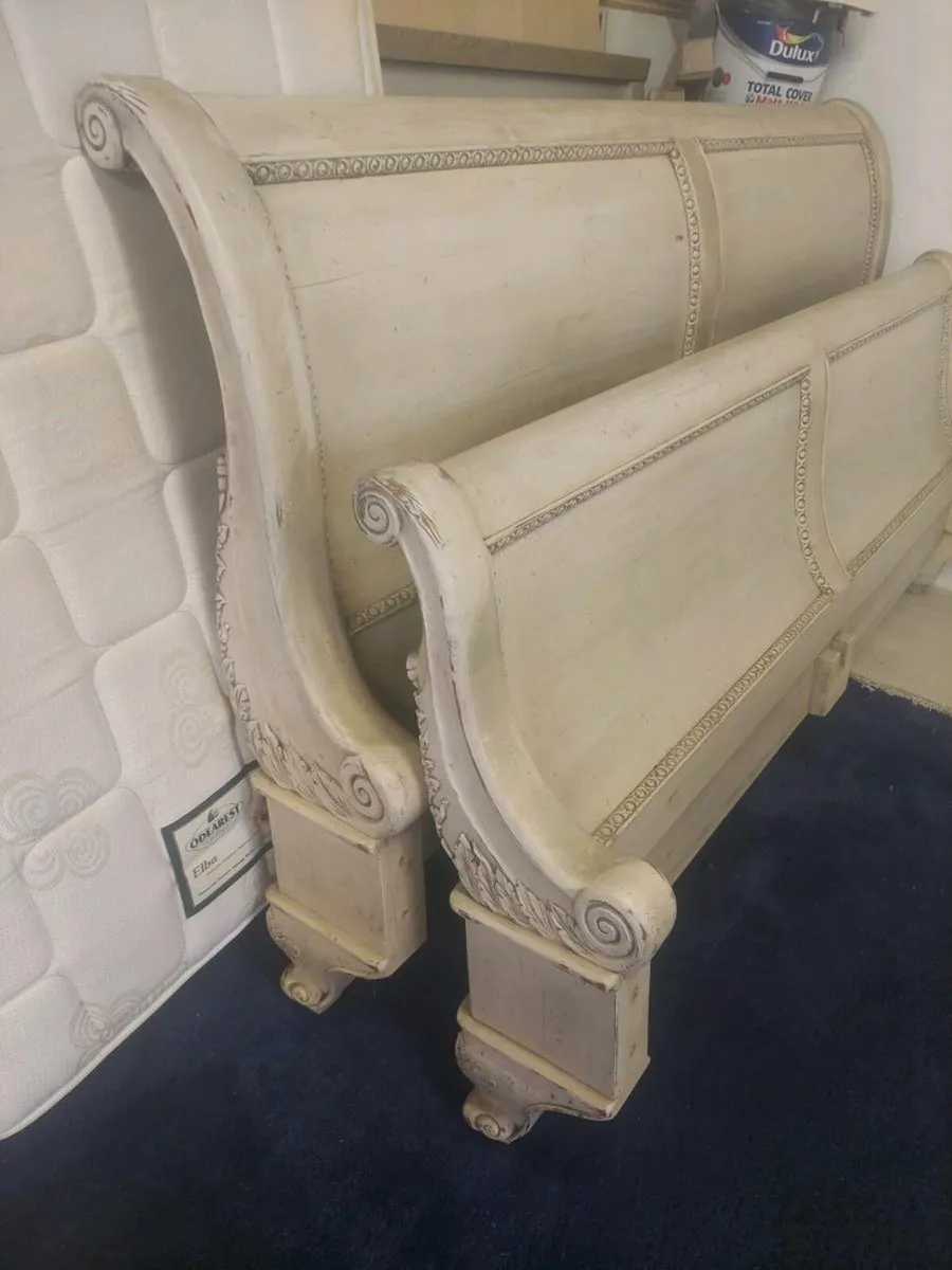 Superking sleigh bed french distressed pine - Image 2