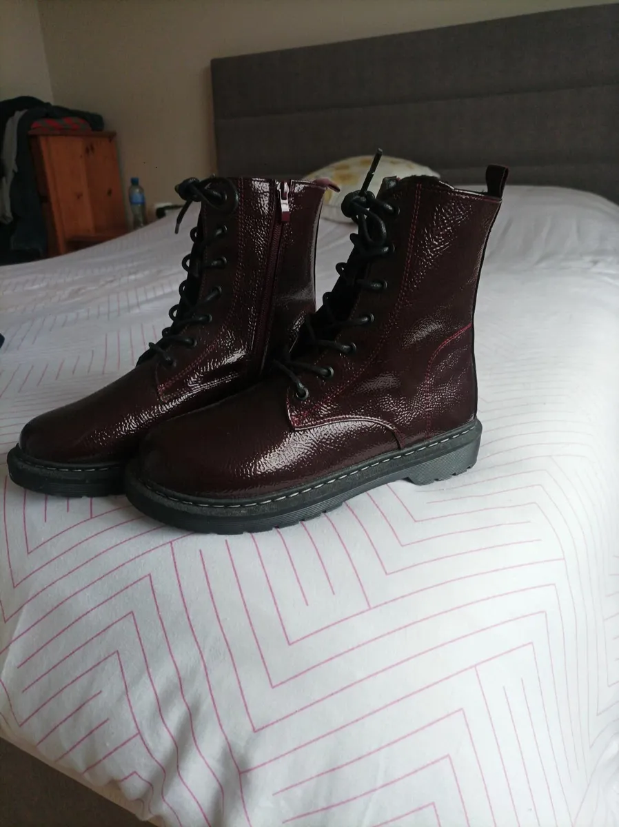 Womens boots - Image 2