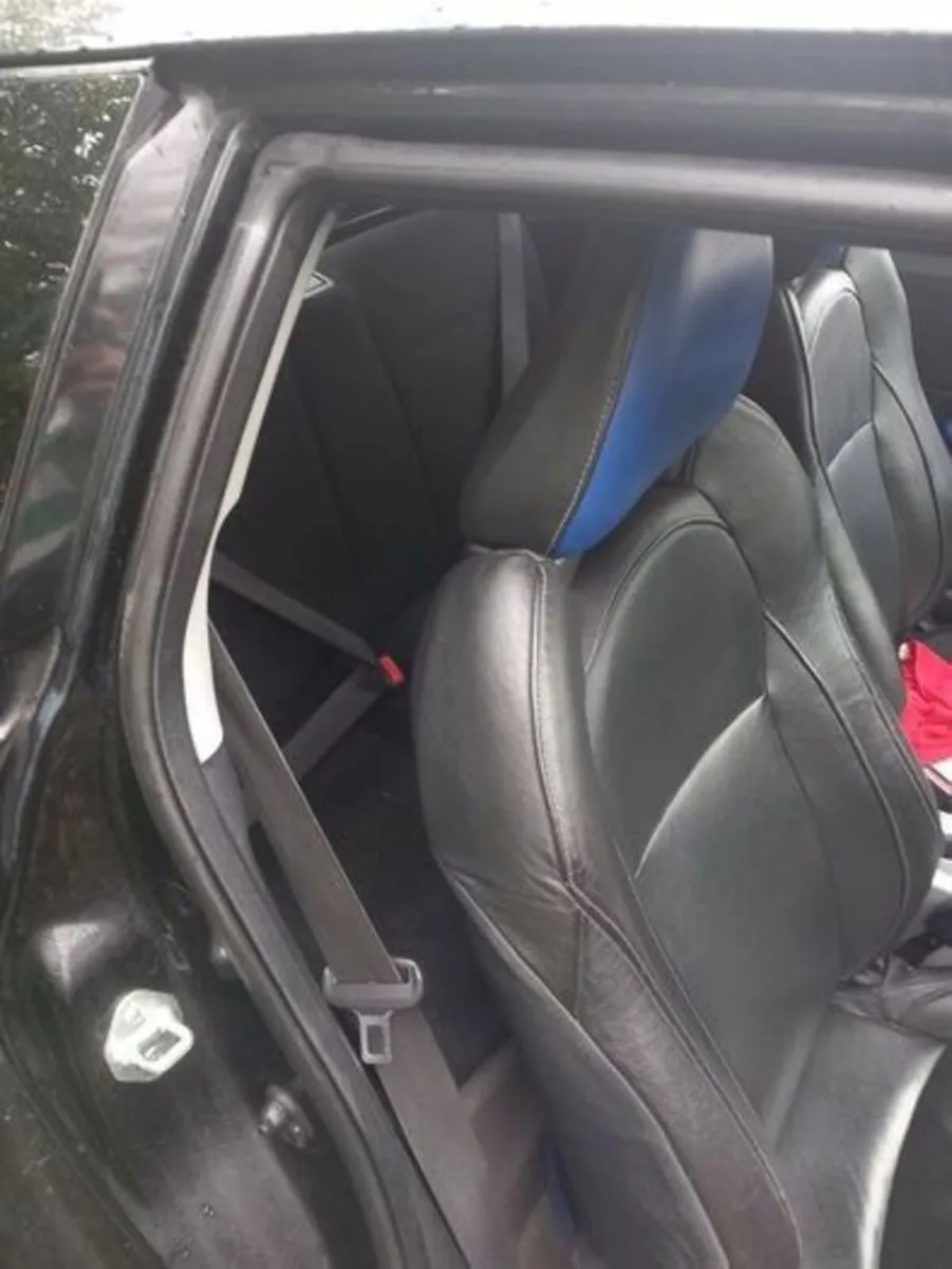 Honda CR-Z 2011 - Image 4