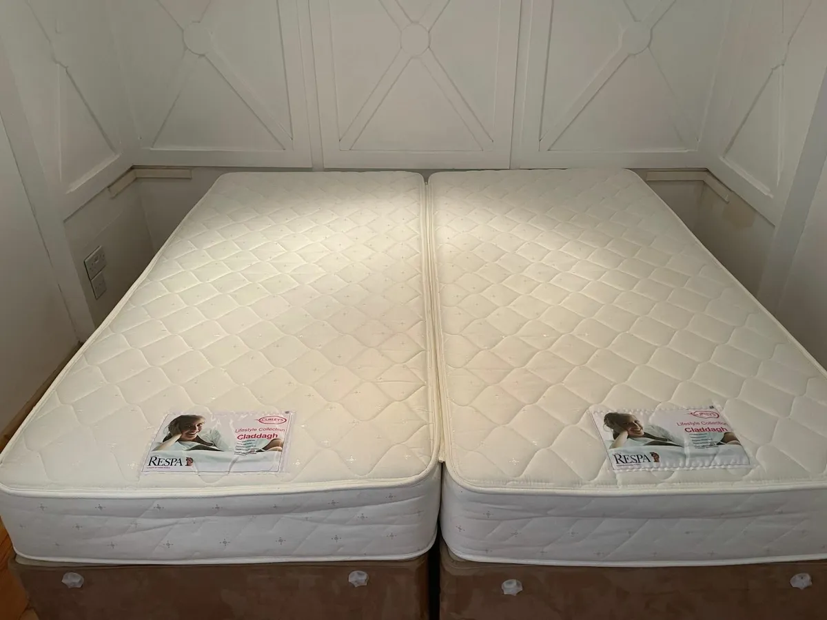 RESPA Interlocking Single Beds with mattresses - Image 1