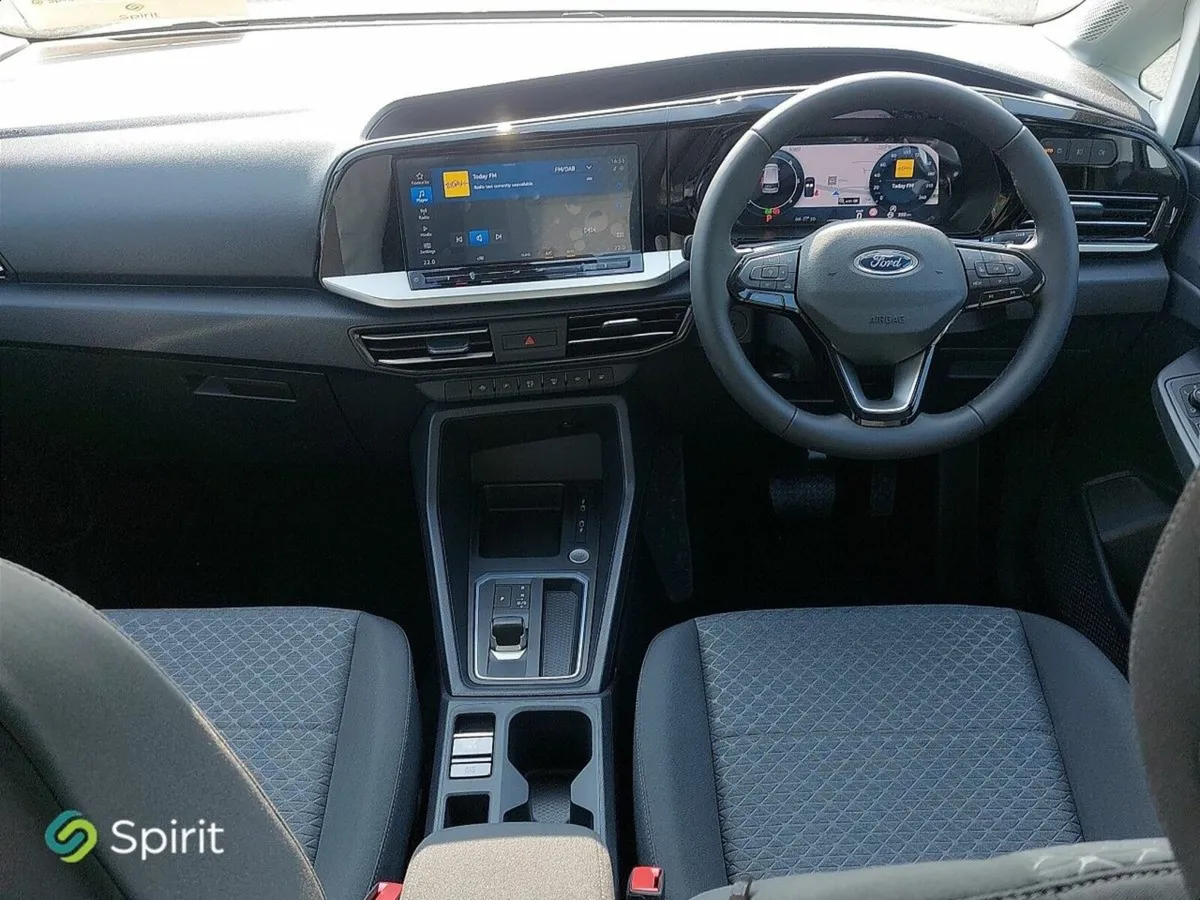 Ford Tourneo Connect TITANIUM 2.0L AUTOMATIC - Image 3