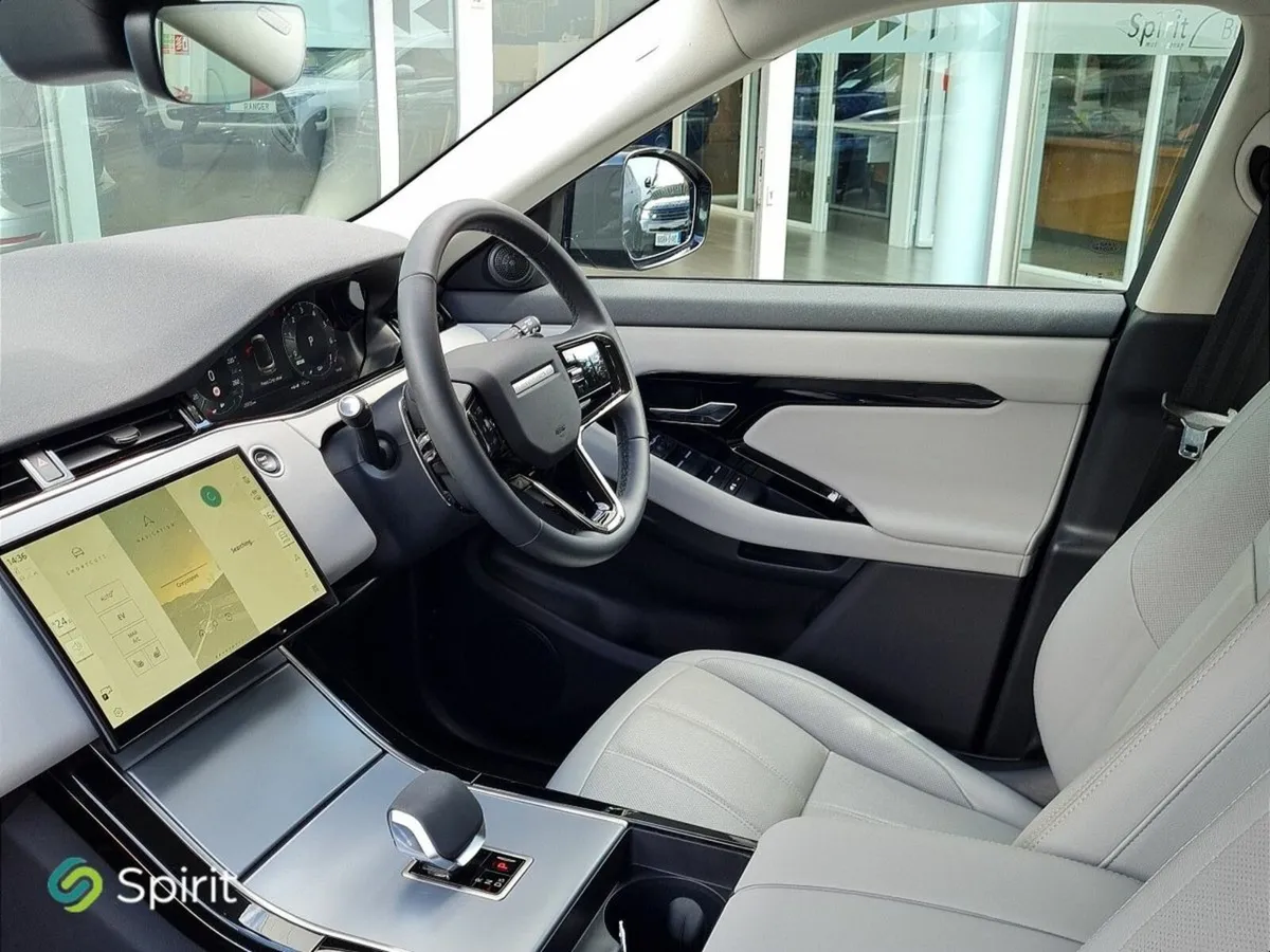 Land Rover Range Rover Evoque AWD PHEV 109BHP - Image 3