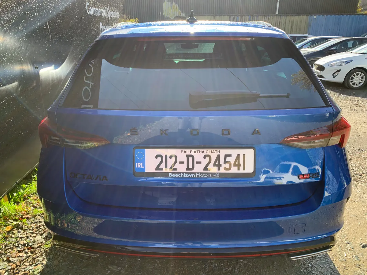 SKODA OCTAVIA 2.0 TDI 200 BHP RS DSG COMBI - Image 4