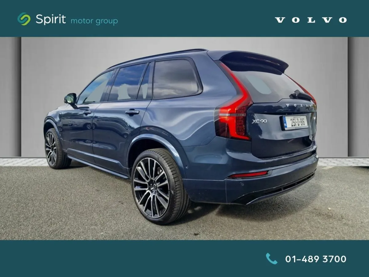 Volvo XC90 T8 "Plug In Hybrid" Ultra (Dark Theme) - Image 3