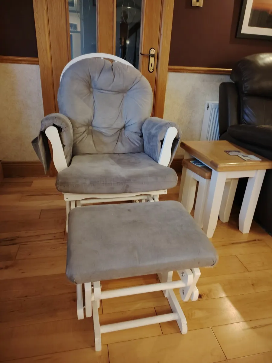 Rocking Chair - Image 2