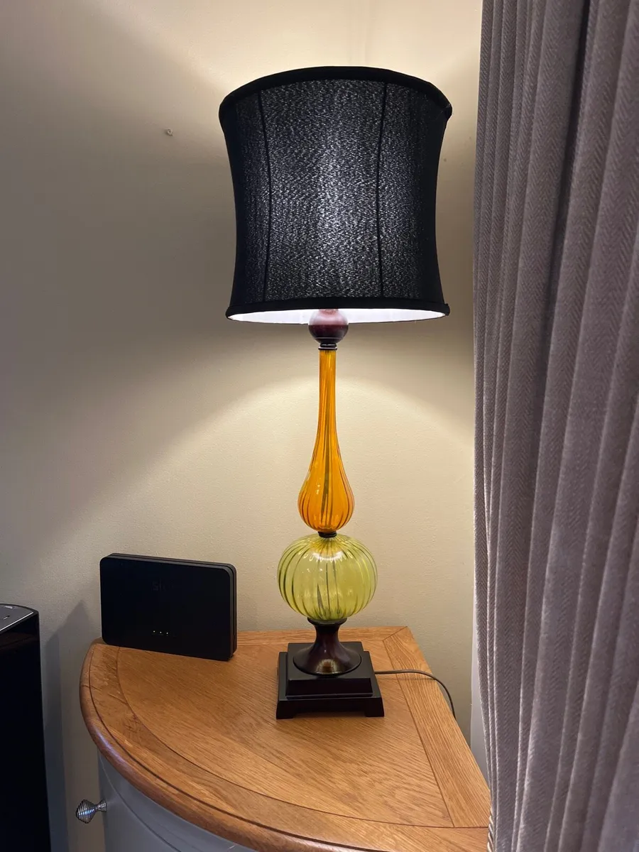 Two tall table lamps - Image 2