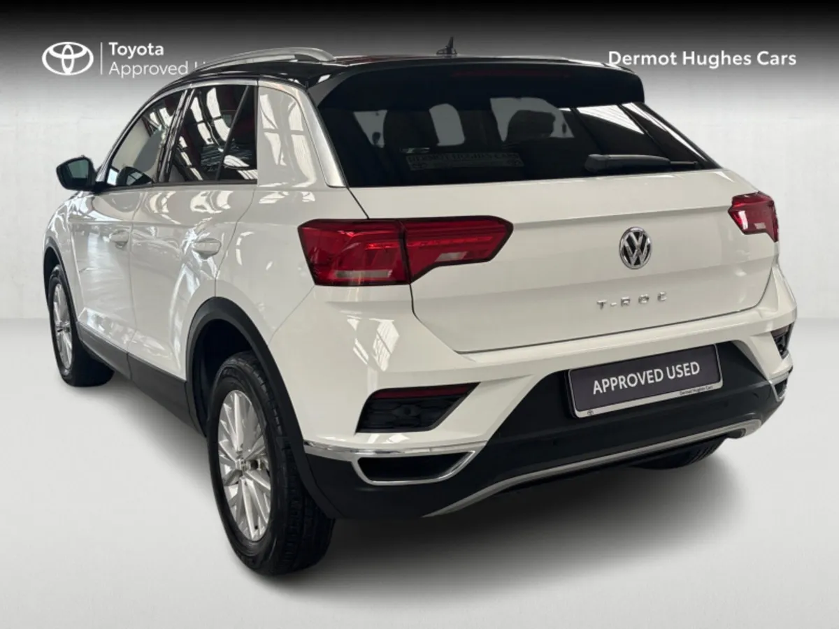 Volkswagen T-Roc DESIGN 1.0 TSI MANUAL 6SPEED FWD - Image 2