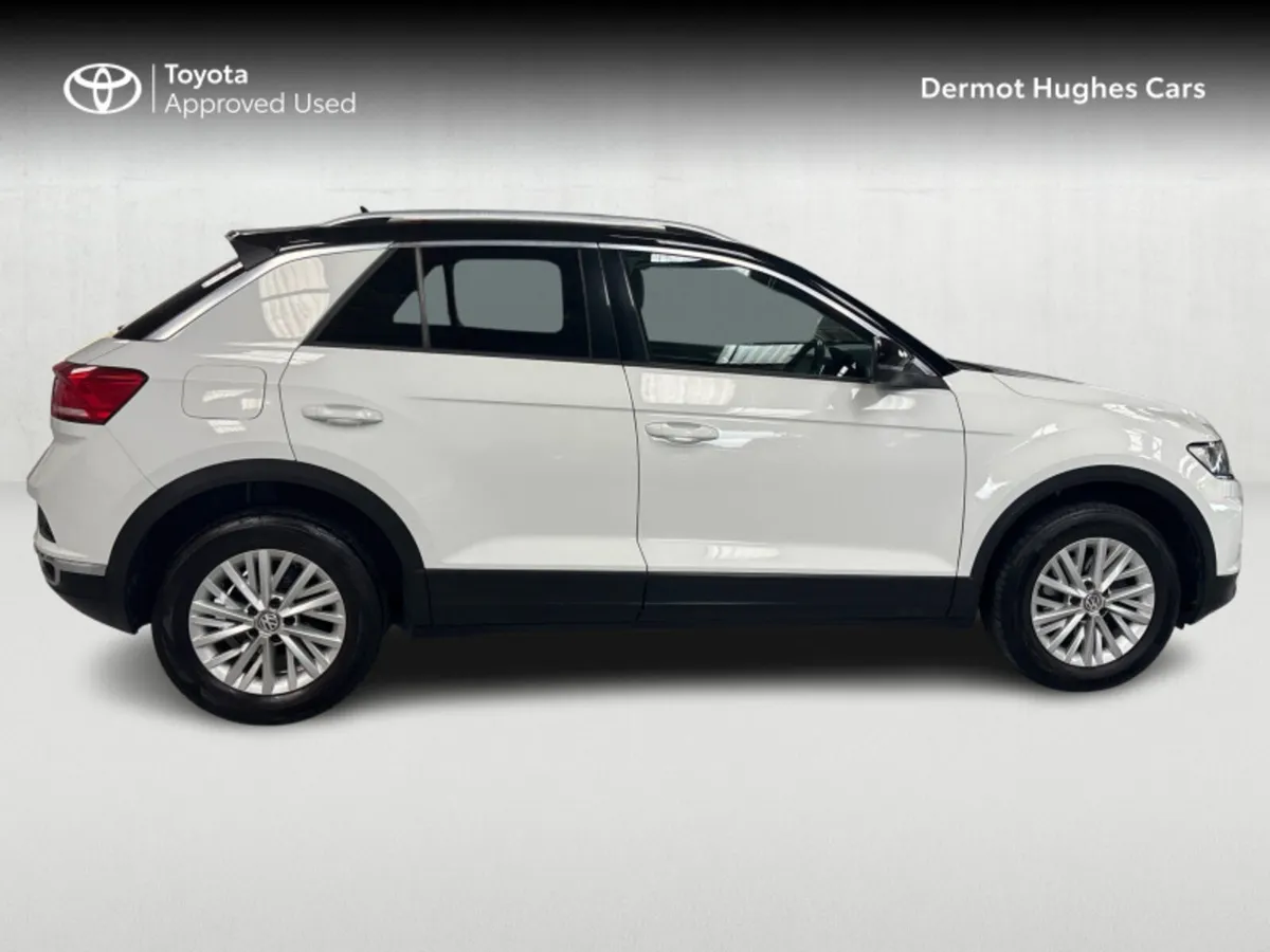 Volkswagen T-Roc DESIGN 1.0 TSI MANUAL 6SPEED FWD - Image 3