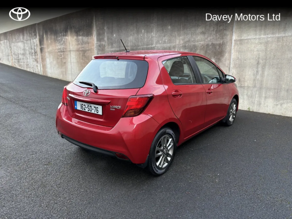 Toyota Yaris 1.0 LUNA 4DR - Image 2