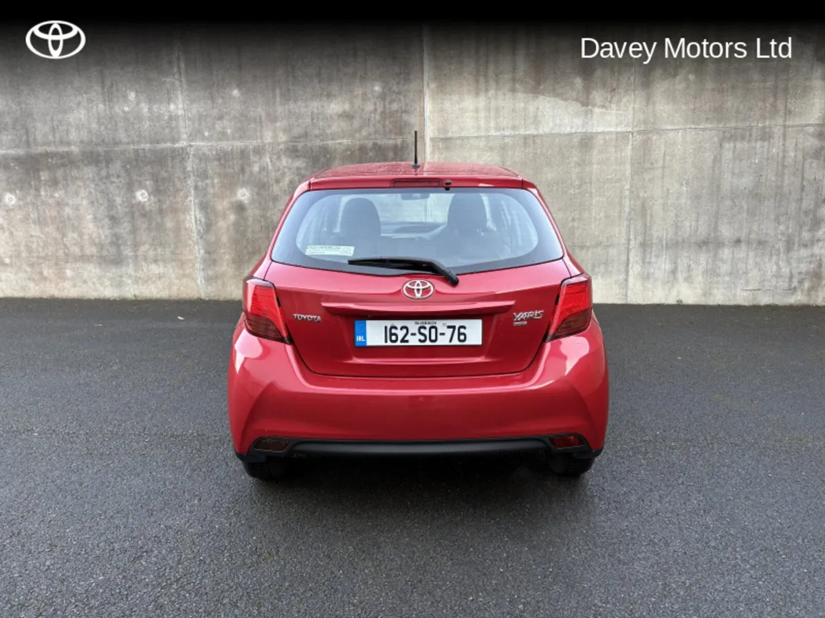 Toyota Yaris 1.0 LUNA 4DR - Image 4