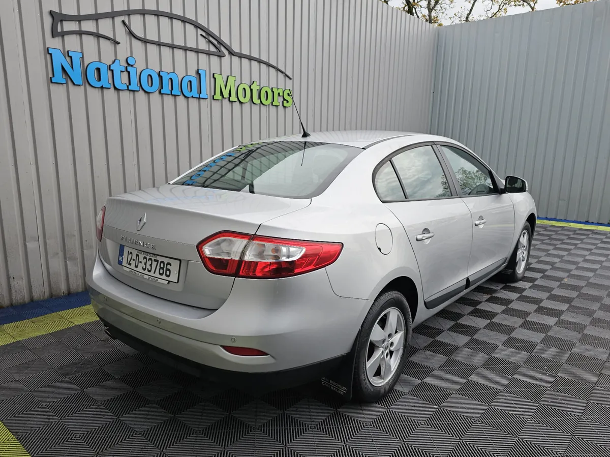 2012 Renault Fluence 1.5 DCI DYNAMIQUE - Image 3