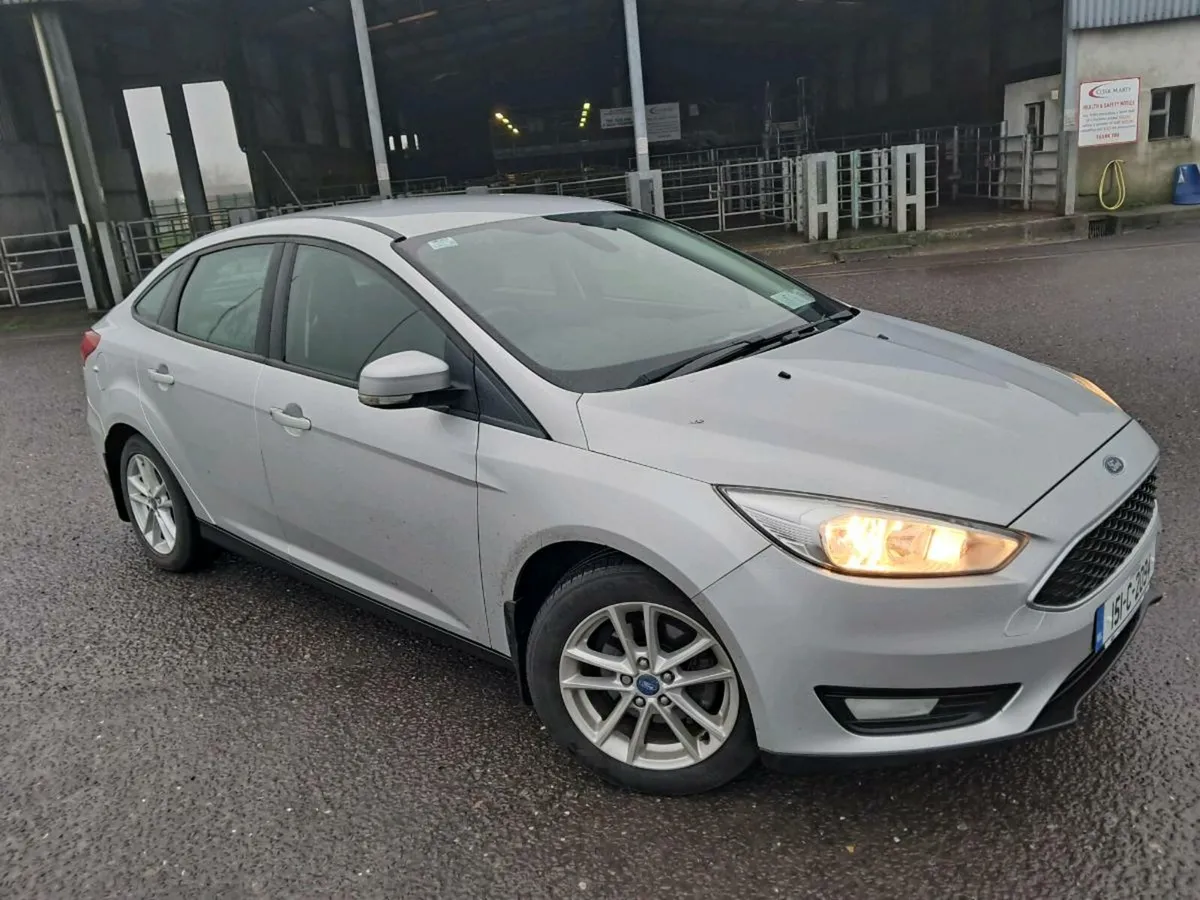 1.6 ford focus freshly serviced - Image 3