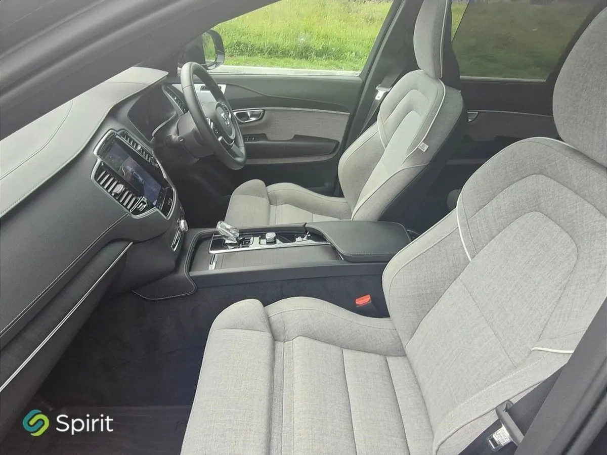 Volvo XC90 T8 "Plug In Hybrid" AWD Ultimate (Brigh - Image 4