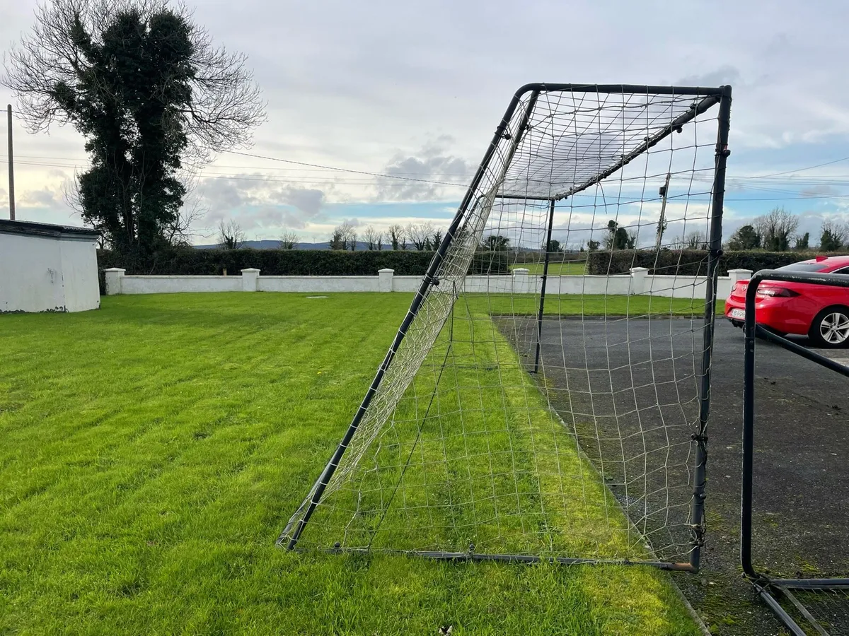 Soccer goal post - Image 2