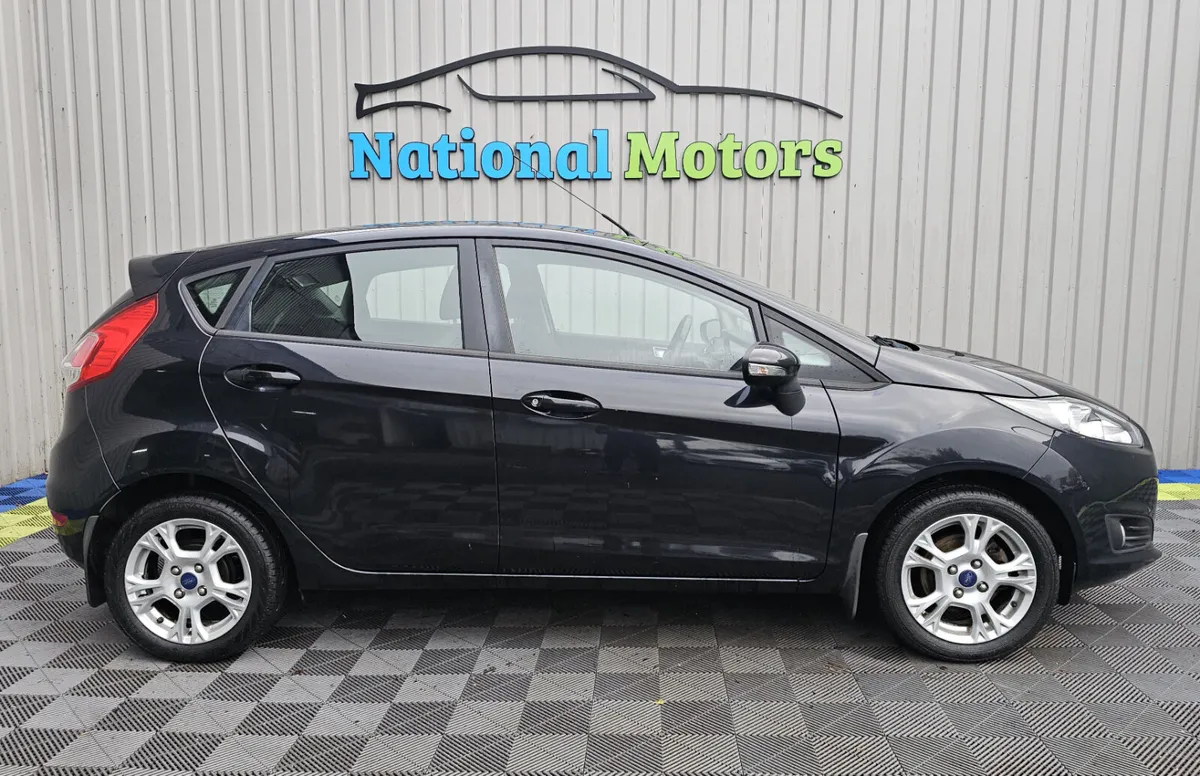 2013 Ford Fiesta 1.0 Petrol ZETEC - Image 2