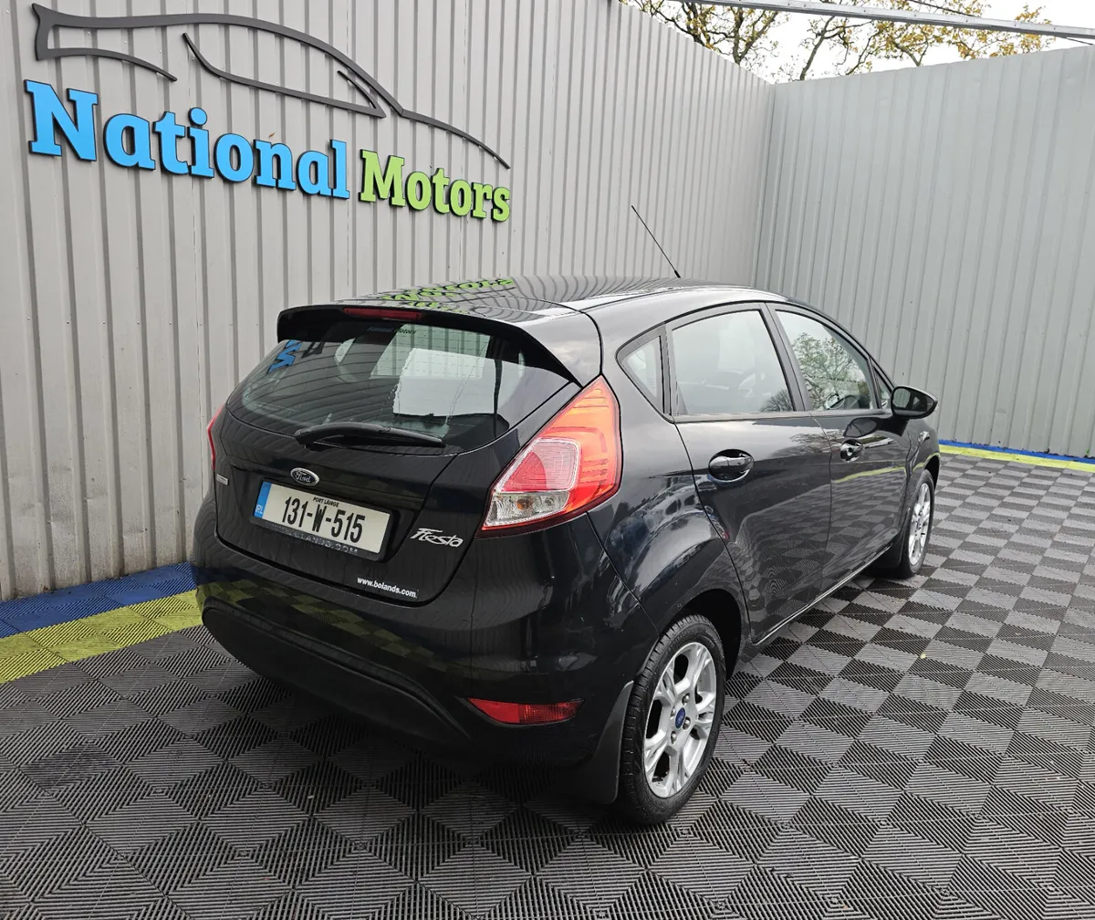 2013 Ford Fiesta 1.0 Petrol ZETEC - Image 3