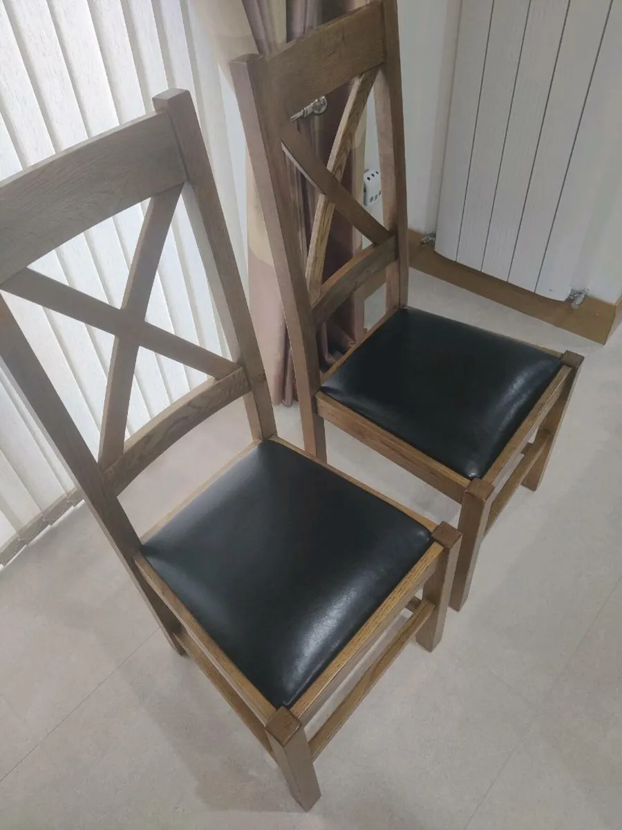 Dinning table and chairs - Image 3