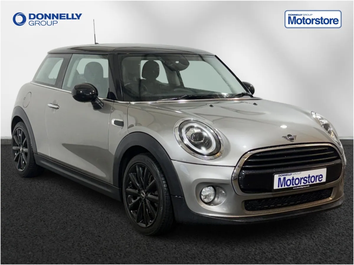 MINI HATCHBACK Cooper Classic - Image 1