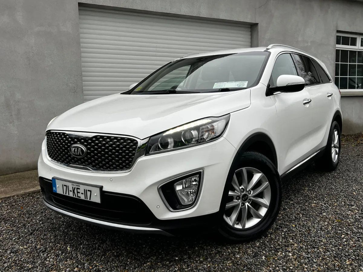 2017 Kia Sorento 2.2L CRDi Platinum 7 Seater - Image 3