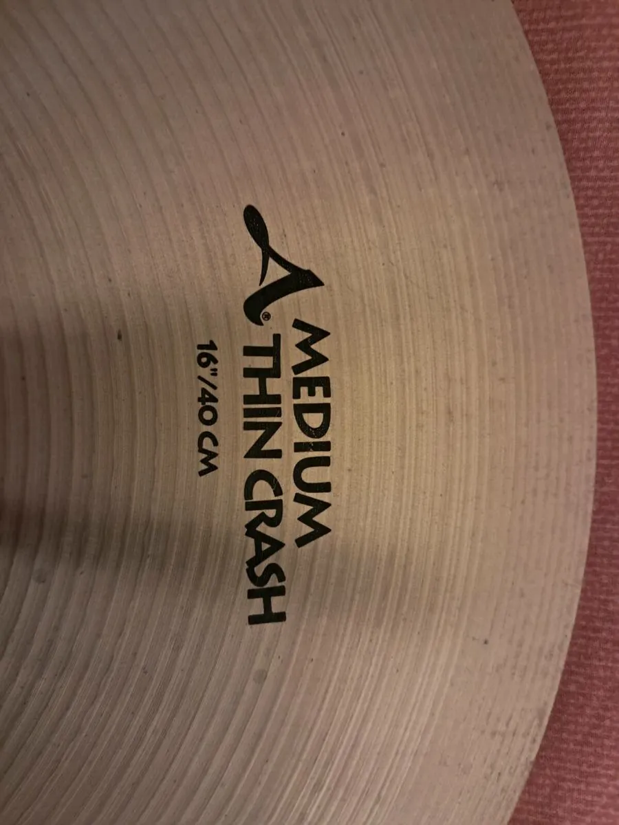 Zildjian 16" Crash - Image 3