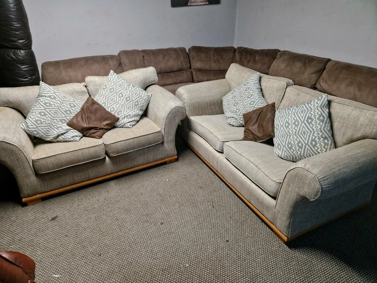 Sofas - Image 2