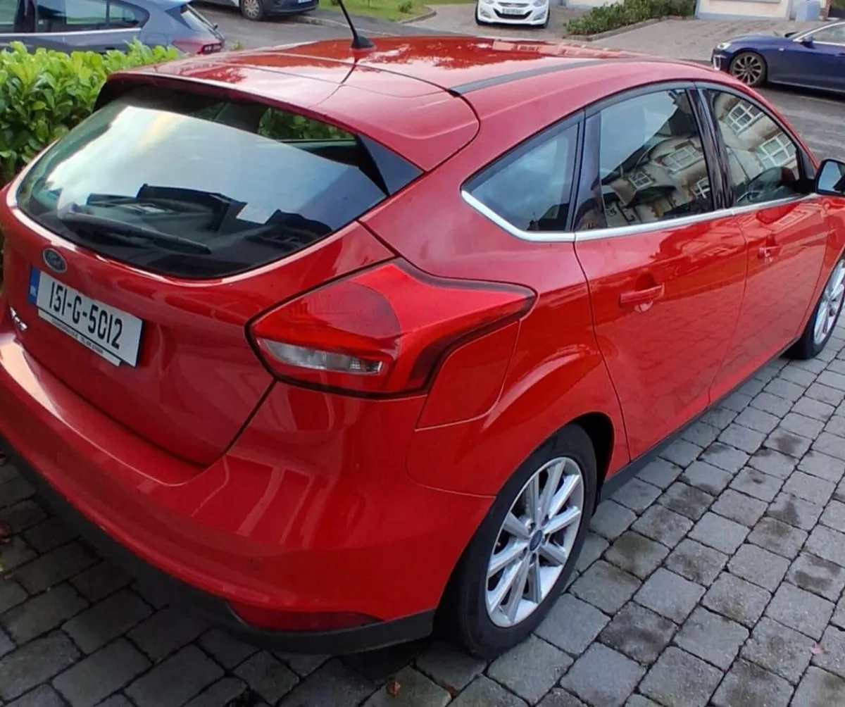 Ford Focus Titanium 2015 - Image 2