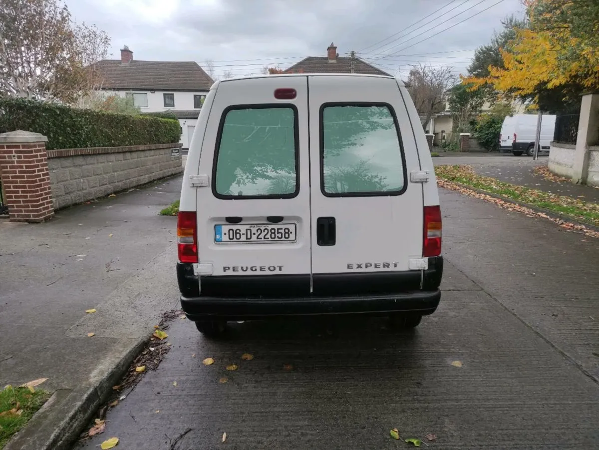 Peugeot van for sale taxed and tested - Image 2